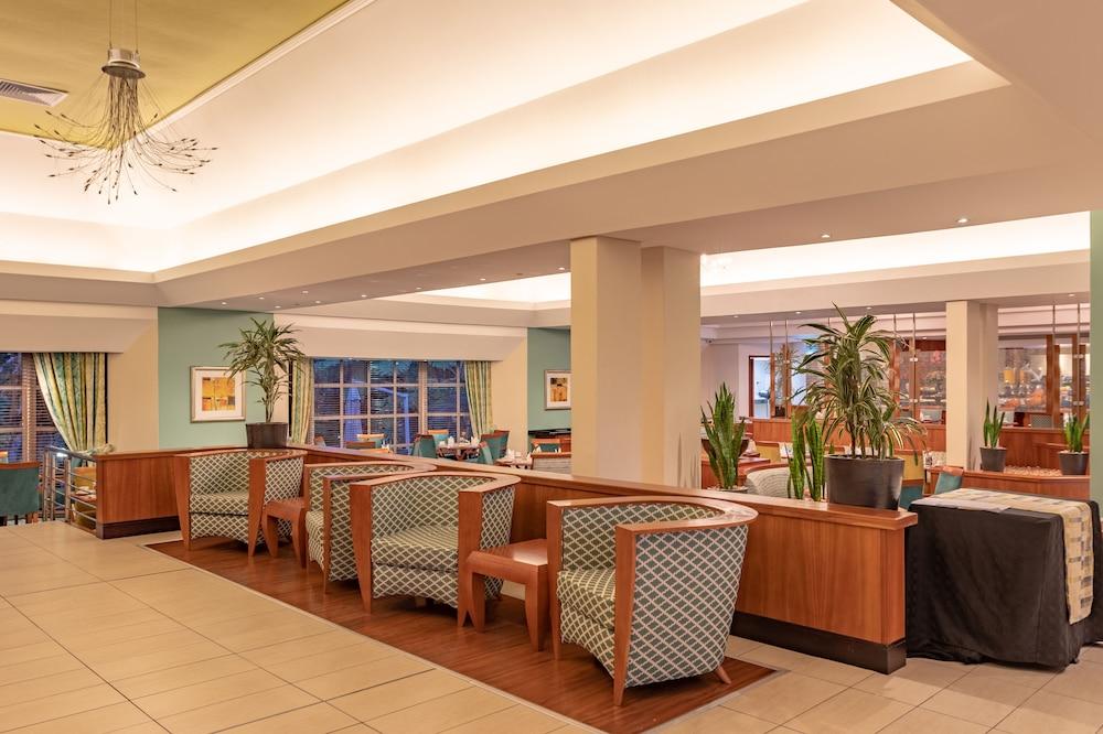 City Lodge Hotel Durban Bagian luar foto